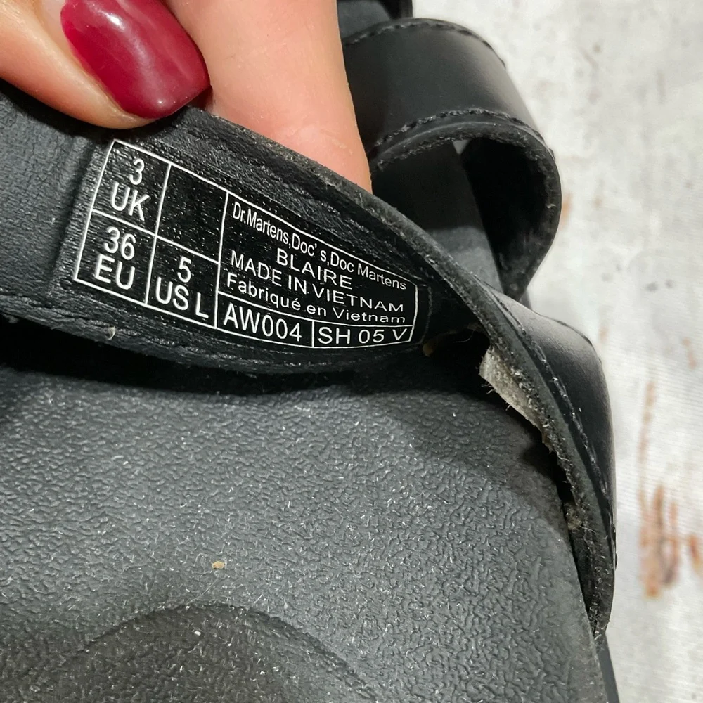 DR.‎ MARTENS BLAIRE STRAPPY GLADIATOR SANDAL